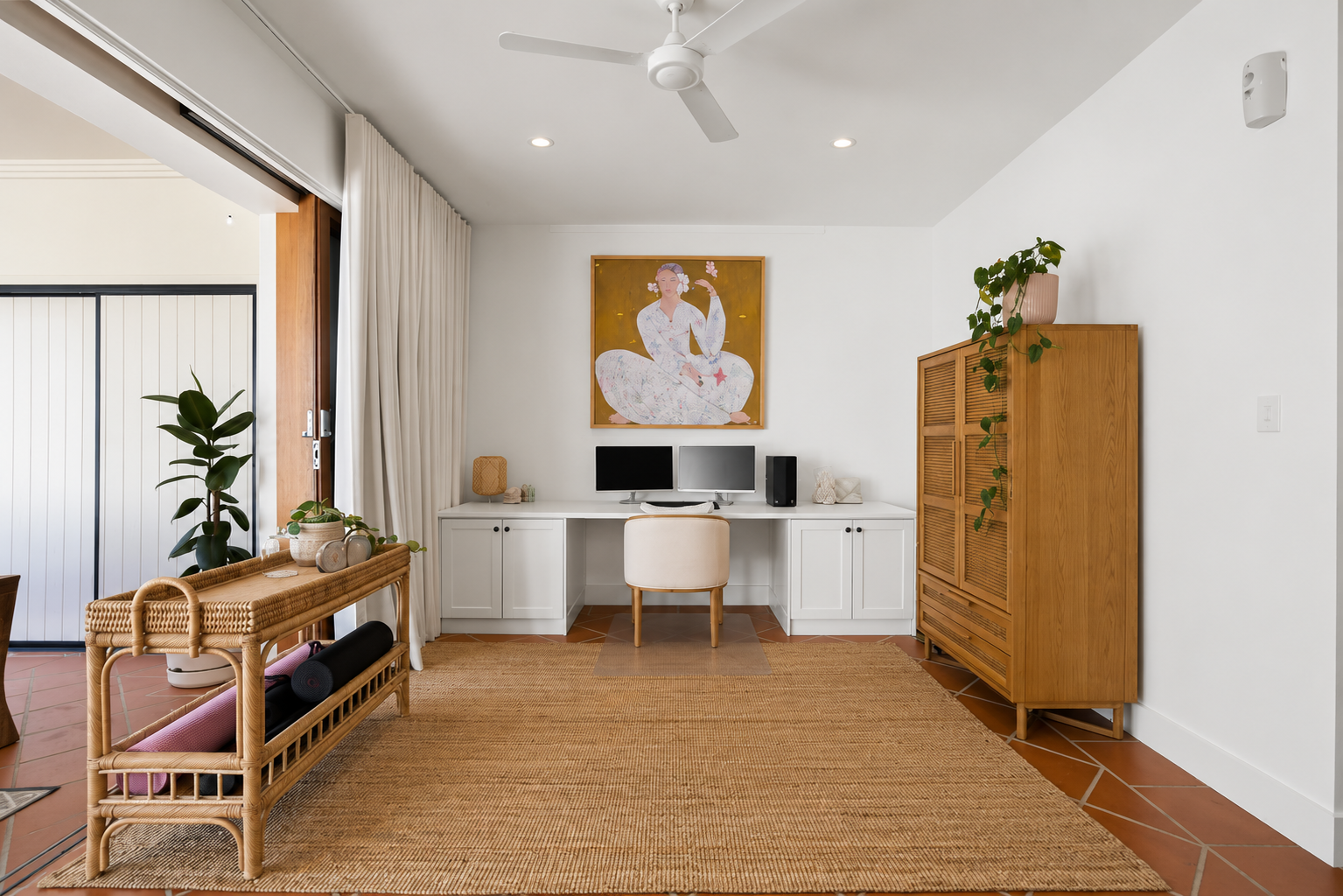 The Beachside House, Burleigh Heads